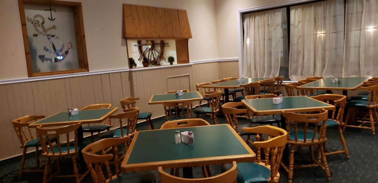 Quality Inn & Suites 1000 Islands Gananoque Eksteriør billede