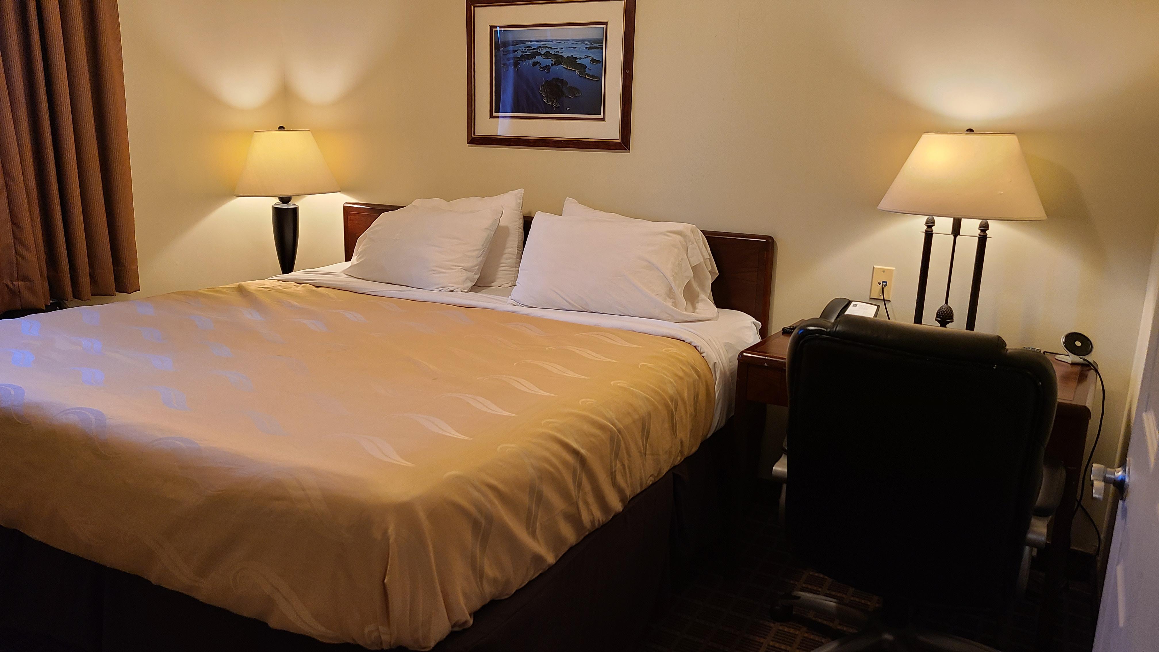 Quality Inn & Suites 1000 Islands Gananoque Eksteriør billede